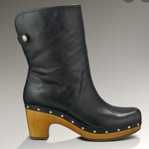 Ugg Lynnea Clog Boots ~size 7~